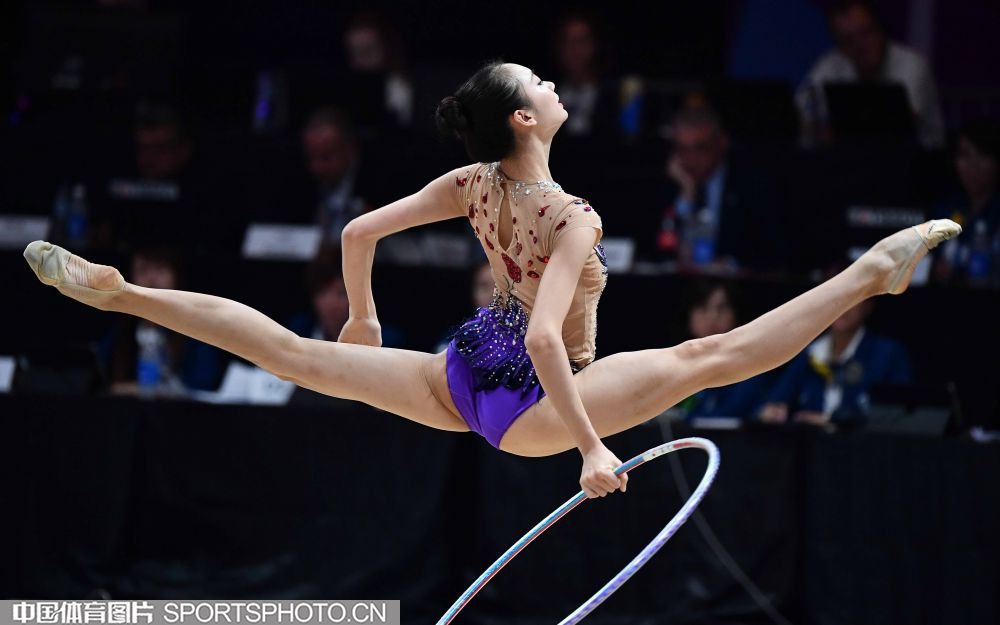 圣路易斯红雀队凭借极致的速度与防守，在“白鼠”赫佐格的带领下引领了小球战术革命